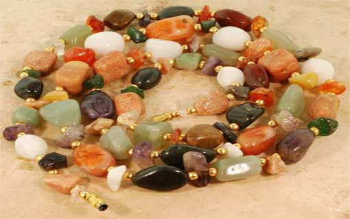 الأحجار الكريمة.. جمال وشفاء